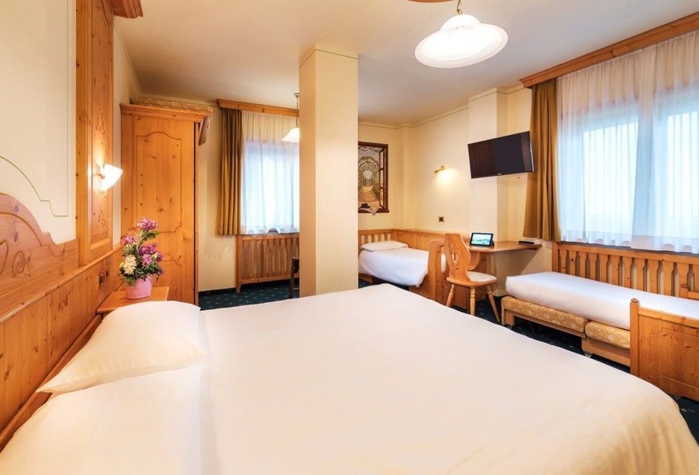 Hotel Astoria 3*